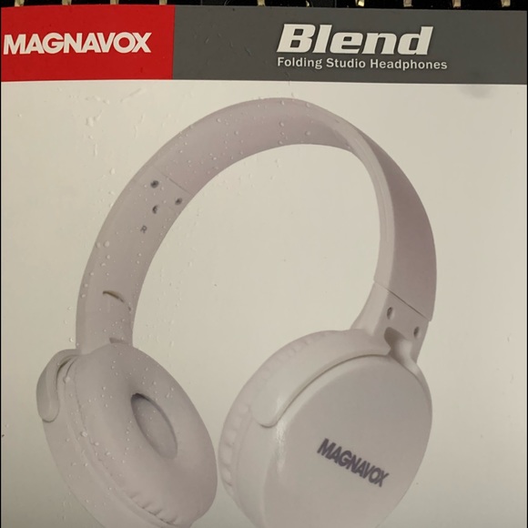 Magnavox Other - Studio Headphones (Folding)